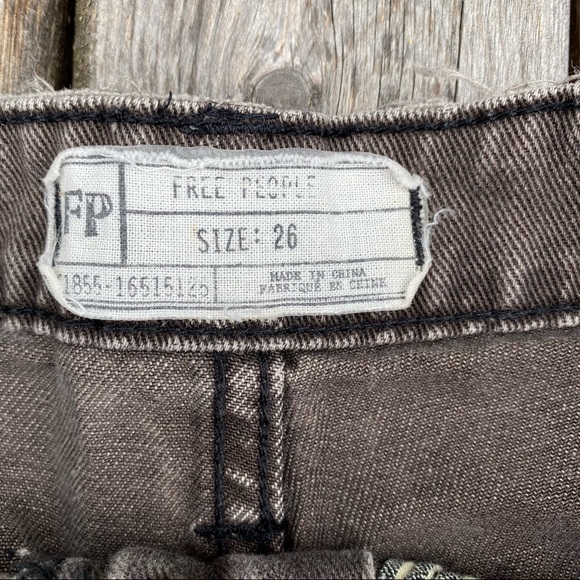 Free People Bleached Print Jean Shorts - Picture 7 of 7